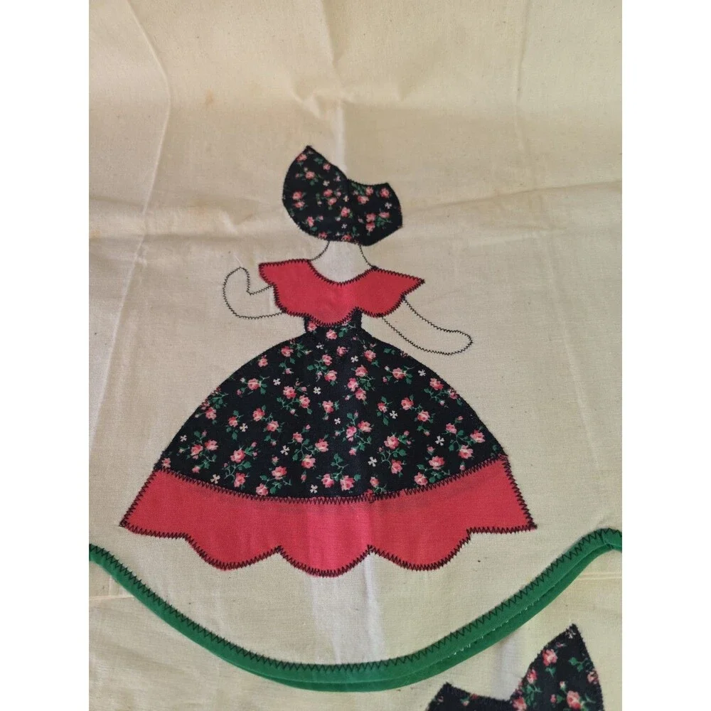 Vintage Southern Belle Applique Pillowcases Pair Handmade RicRac Cottage Linens